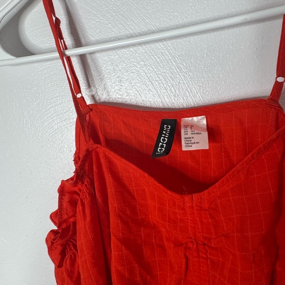 H&M Vibrant Red Ruffle Blouse - Picture 2 of 4